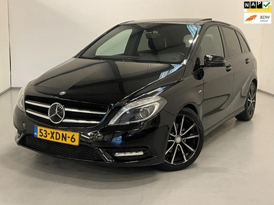 Mercedes-Benz B-klasse 200 Sport / Night / Pano / NL-auto /