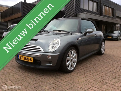 Mini Cabrio 1.6 John Cooper Works Chili Leder Apple Carplay