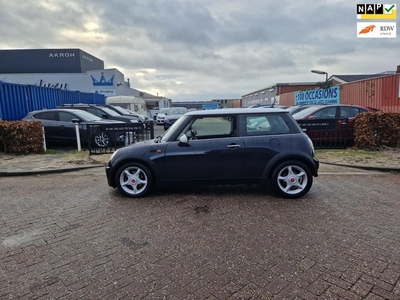 Mini Mini 1.6 Cooper Pepper/NWEAPK/AIRCO/CRUISE!!