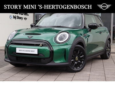 MINI MINI Electric Camden Classic / Panoramadak / Achteruitrijcamera / Sportstoelen / LED / Park Assistant / Comfort Access / Harman-Kardon / Stoelverwarming