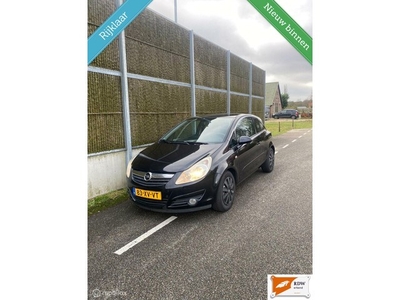 Opel Corsa 1.2-16V Business NAP/AIRCO/GOED