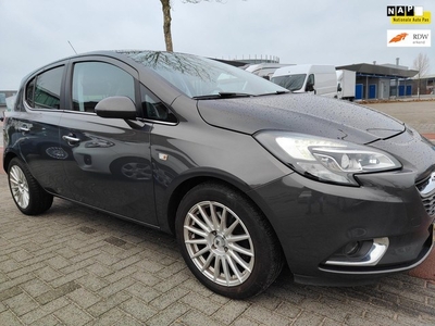 Opel Corsa 1.4-16V Turbo Cosmo stoelverwarming Xenon