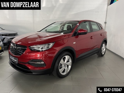 Opel Grandland X 1.6 TURBO / Plug in Hybride 225PK /