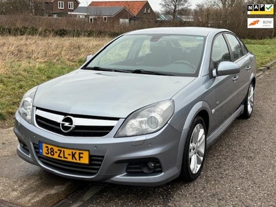 Opel Vectra GTS 1.9 CDTi Executive ECC Audio-CD/MP3