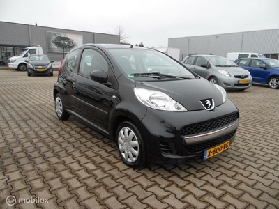 Peugeot 107 1.0-12V XS 3DRS AIRCO ELL PAK