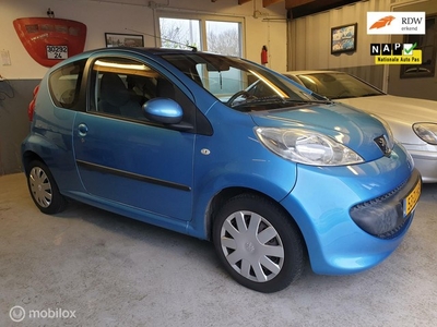 Peugeot 107 1.0-12V XS Urban Move