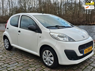 Peugeot 107 1.0 Access Accent airco cv op afs