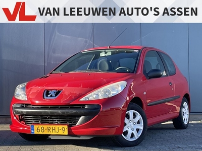 Peugeot 206+ 1.1 XR APK tot 11-01-2025! Boekjes + Sleutels