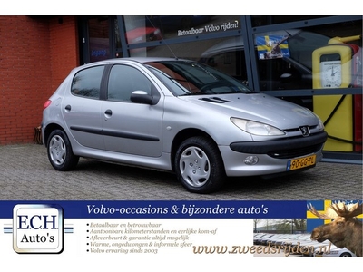 Peugeot 206 1.4 75 pk Gentry Trekhaak (bj 2000)