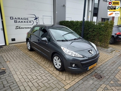 Peugeot 207 1.4 VTi Access Nieuwstaat