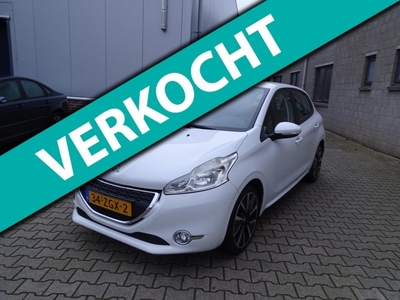 Peugeot 208 1.2 VTi Envy