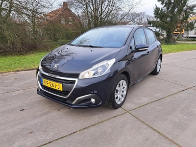 Peugeot 208 Benzine