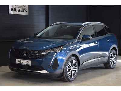 Peugeot 3008 1.6 HYbrid 225PK Allure 360Cam Navi Clima Cruise Lm velgen 16DKM!!!