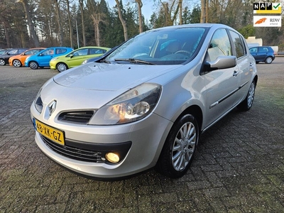 Renault Clio 1.4-16V Rip Curl 5-deurs AIRCO