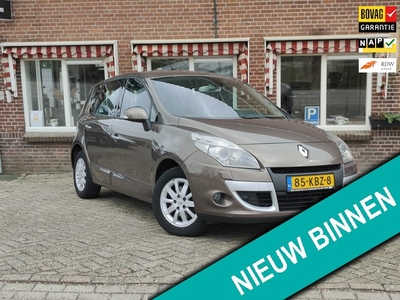 Renault Scénic 2.0 Privilege AUT. Navi Clima Cruise Camara