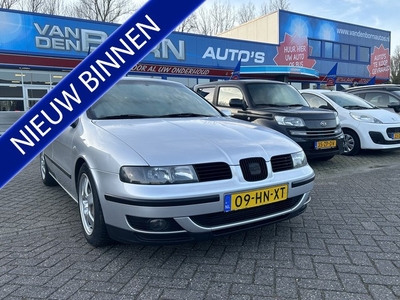 SEAT Leon 1.6-16V Sport L.M.V Sportieve uitvoering Trekhaak