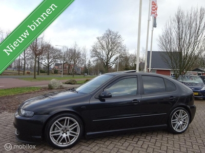 Seat Leon 1.8-20VT Topsport '02 Lederalcantara|Clima|Cruise!