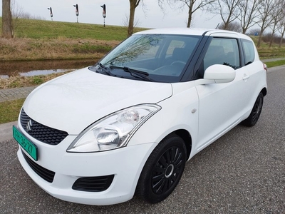 Suzuki Swift 1.2-16V ** Airco ** 1e EIG ** USB ** Suzuki