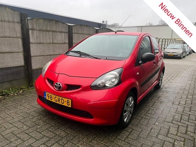 Toyota Aygo 1.0 12V 5-DRS 2008 AIRCO/ APK! (bj 2008)