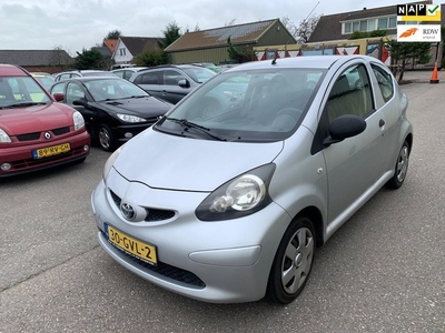 Toyota Aygo 1.0-12V