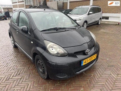 Toyota Aygo Verkocht 1.0-12V Comfort NaviAircoBtnieuwAPK