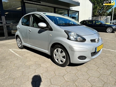 Toyota Aygo 1.0-12V Comfort/Elektrische ramen/APK