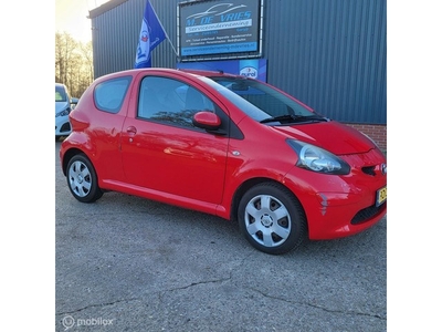 Toyota Aygo 1.0-12V + nieuwe apk!! 31-1-2025.