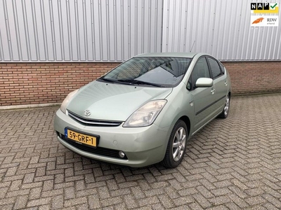 Toyota Prius 1.5 VVT-i 2004