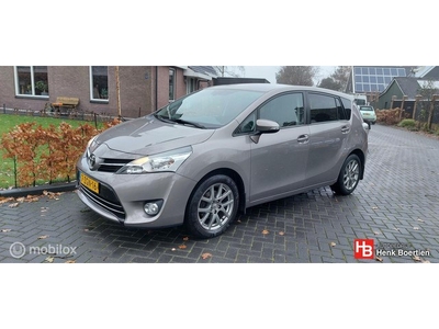 Toyota Verso 1.8 VVT-i Business Limited