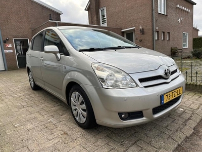 Toyota Corolla Verso 2.2 D-4D Dynamic