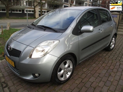 Toyota Yaris 1.3 VVTi Luna MMT//AUTOMAAT/DEALER