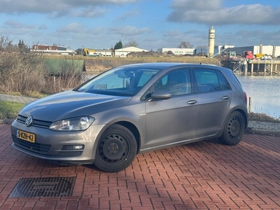 Volkswagen Golf 1.6 TDI Comfortline BlueMotion