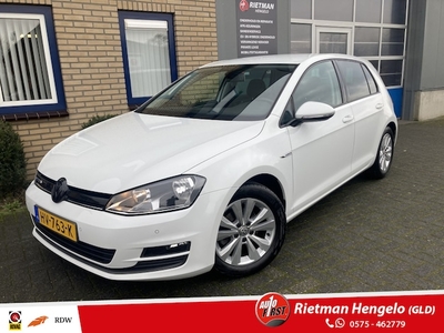 Volkswagen Golf Benzine