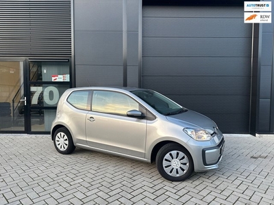 Volkswagen UP! 1.0 BMT move up! CAMERA AIRCO