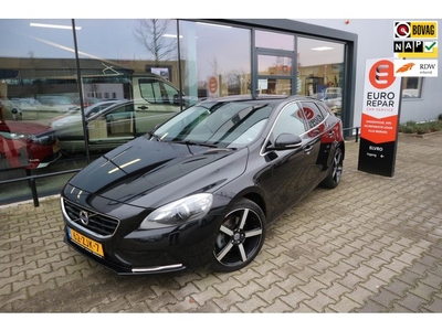 Volvo V40 1.6 T3 Summum 150PK LEDER NAVI XENON CAMERA