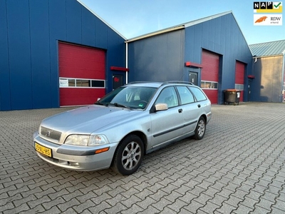 Volvo V40 1.8 Dynamic Airco