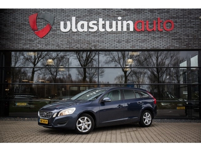 Volvo V60 1.6 DRIVe Momentum (bj 2012, automaat)