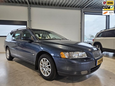 Volvo V70 2.4 PDC , Cruise control , Climate controle.