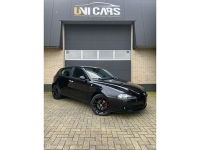 Alfa Romeo 147 1.6 T.SparkSportLeerStoelverw.17 Inch