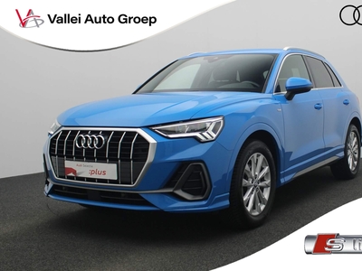 AUDI Q3 35 TFSI 150PK S-tronic S Line Pro Line S - Origineel NL | Navi | Full LED | Parkeersensoren voor/achter | 18 inch