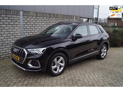 Audi Q3 40 TFSI Quattro Business Edition Autom Leder