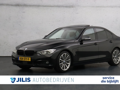 BMW 3-SERIE 330e | Schuifdak | Harman Kardon | Leder | Adaptieve cruise control | Keyless | LED