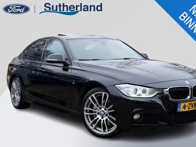 BMW 3-SERIE 335i High Executive 306 PK | Open dak | Stoelverwarming | Camera | Head-up Display | 19 Inch | Navigatie | Lederen Bekleding | Lane Assist