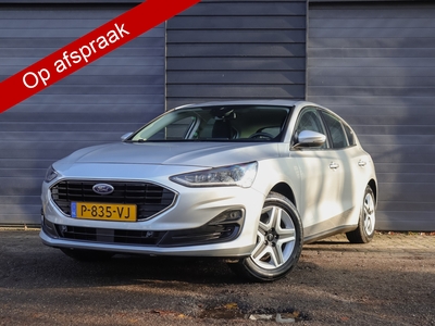 FORD FOCUS 1.0i Hybrid Connected, (136 PK) 1ste-Eigenaar, Ford-Dealer-Onderh., Navigatie/Apple-Carplay/Android-Auto, Parkeersensoren-V+A, Cruise-Control, Airco, DAB, Lane-Assist, Privacy-Glas, Sportstoelen, Led-Koplampen, Adaptieve-Cruise-Control, NL-Auto