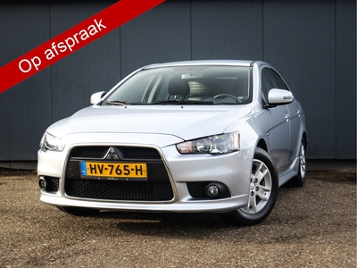 MITSUBISHI LANCER Sportback 1.6 Limited Edition (117PK), 1ste-Eigenaar, Mitsubishie-Dealer-Onderh., Stoelverwarming, Airco/Climate-Control, Trekhaak, Parkeersensoren, Bluetooth, Privacy-Glas, NL-auto