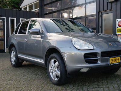 PORSCHE CAYENNE 3.2 Automaat / Leder / Apple-Carplay / Cruise / Schuifdak/ YoungTimer