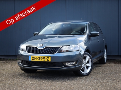 SKODA RAPID Spaceback 1.0 TSI Greentech Clever (96PK), 1ste-Eigenaar, Skoda-Dealer-Onderh., Navigatie, Parkeersensoren, Stoelverwarming, Airco/Climate-Control, LM.-Velgen-16Inch, Cruise-Control, Privacy-Glas, NL-Auto