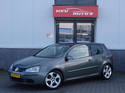 Volkswagen Golf 1.4 Trendline LM velgen 2004 Groen