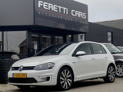 Volkswagen Golf 1.4 TSI GTE AUT6 PANODAK VOL-LEDER NAVI