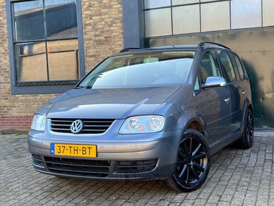 Volkswagen Touran 1.6 Optive II Airco + Cruise